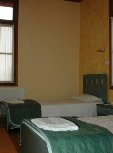 Hostal Hotel Koukouli