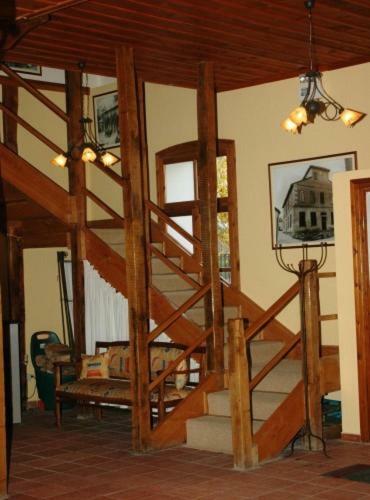 Hostal Hotel Koukouli