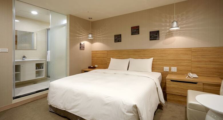 191 Hotel