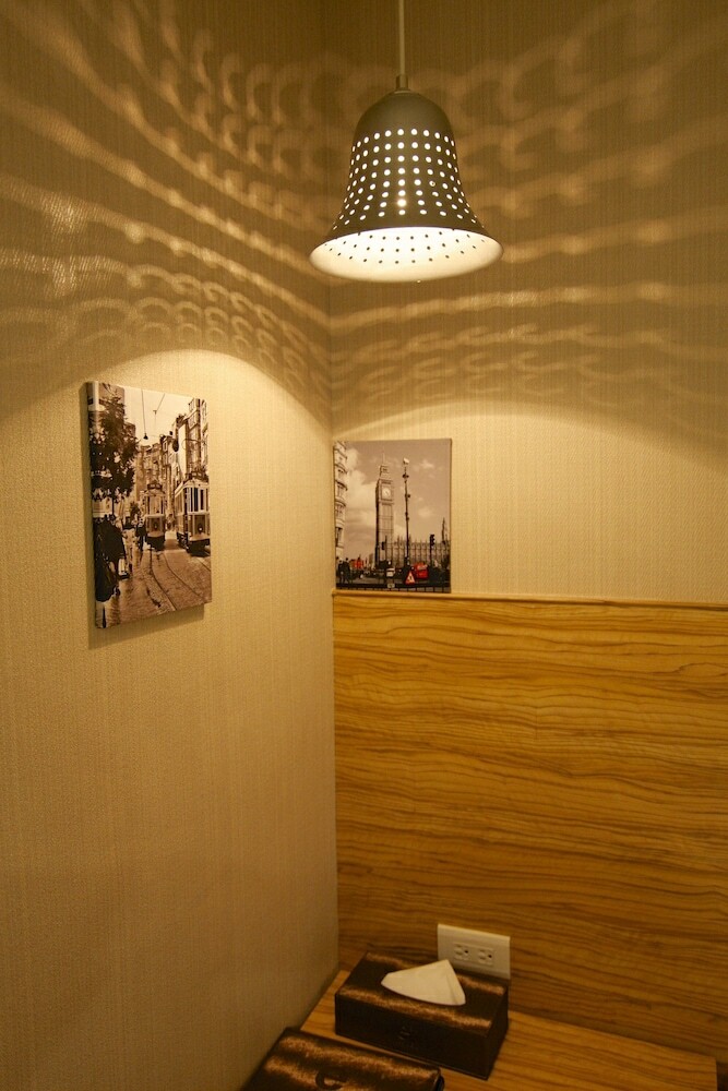 191 Hotel