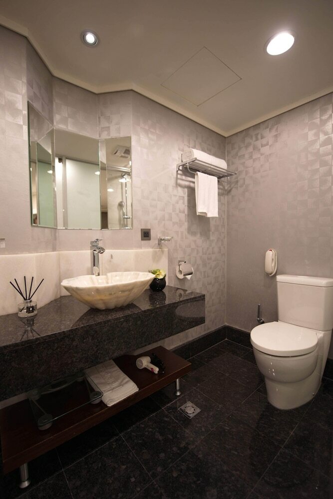 Ximen Airline Hotel