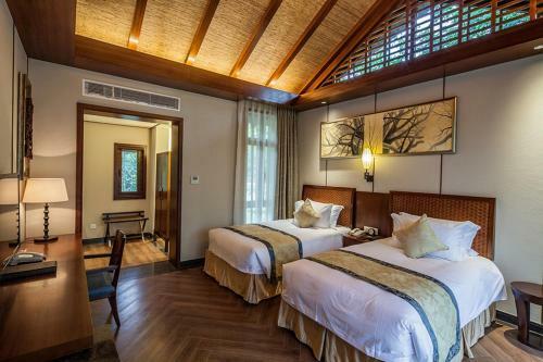 Wuzhishan Yatai Rainforest Resort Hotel