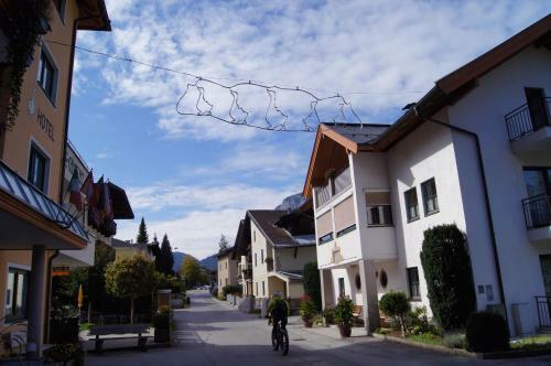 Hotel G�nsleit