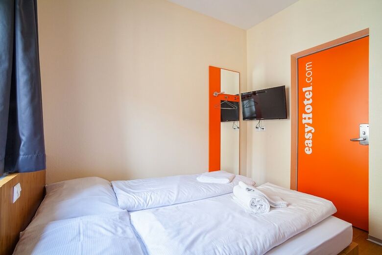 Easyhotel Basel
