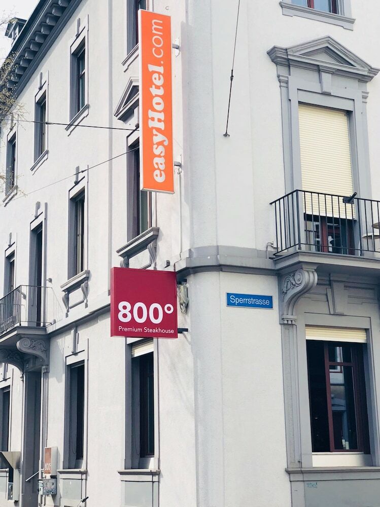 Easyhotel Basel