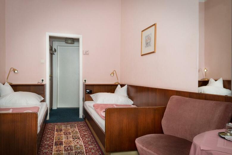 Hostal Pension Neuer Markt