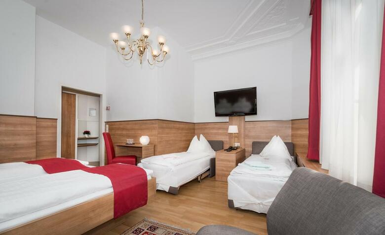 Hostal Pension Neuer Markt
