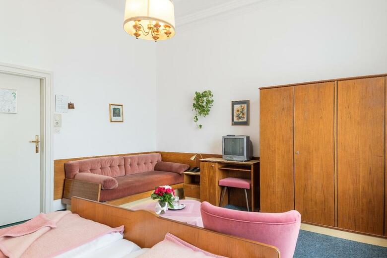 Hostal Pension Neuer Markt