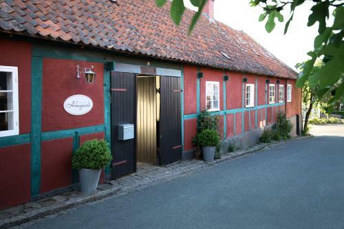 Hostal Pension Holmegaard