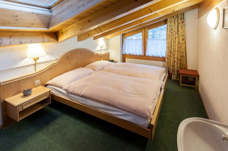 Apartamentos Appartements Zermatt Paradies