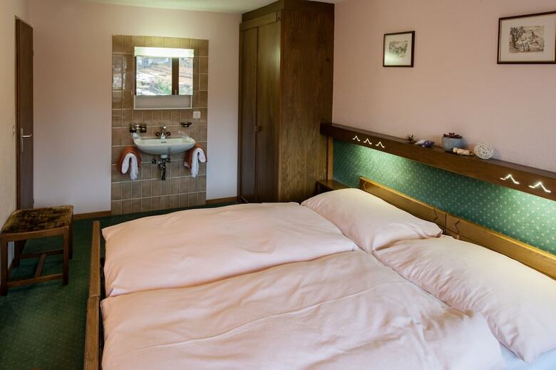 Apartamentos Appartements Zermatt Paradies