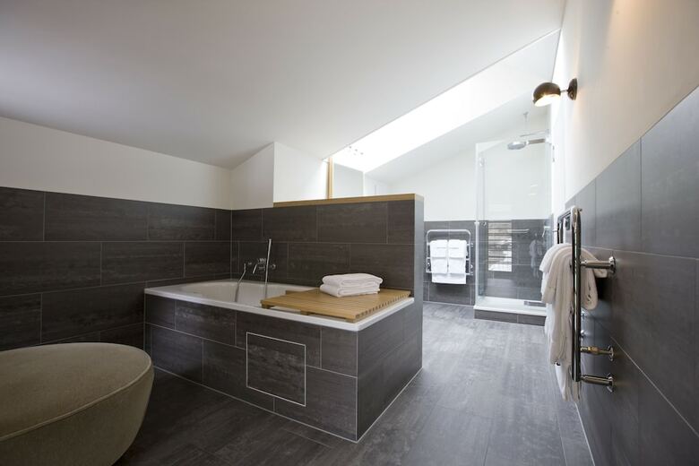 Hotel The Omnia