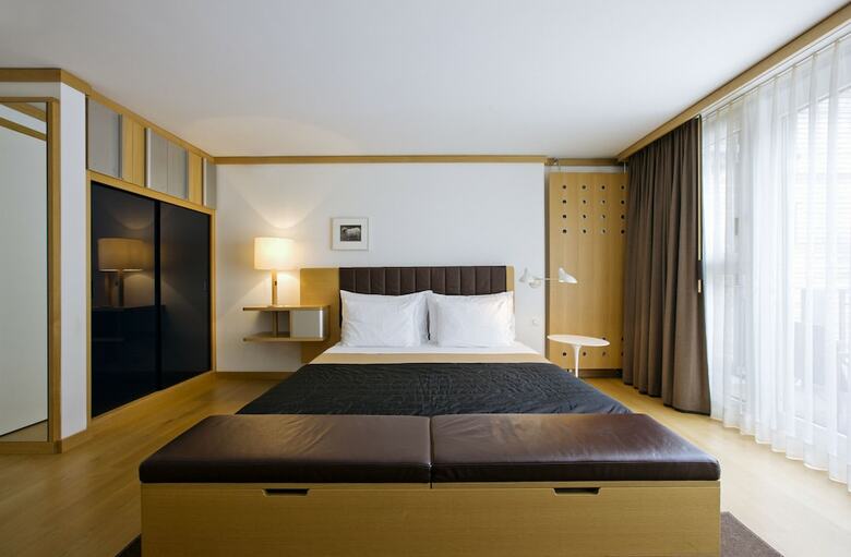 Hotel The Omnia