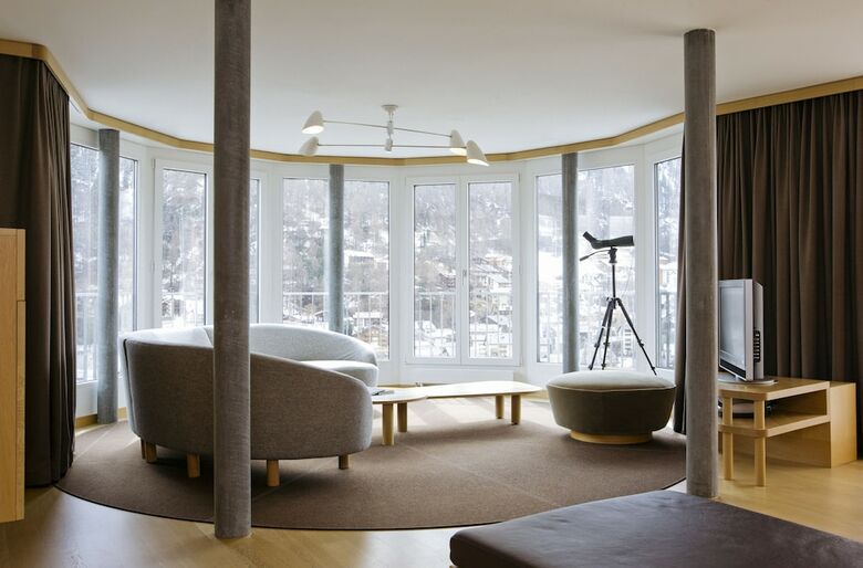 Hotel The Omnia