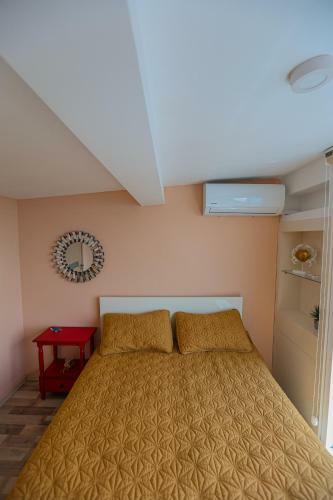Black See Apartment