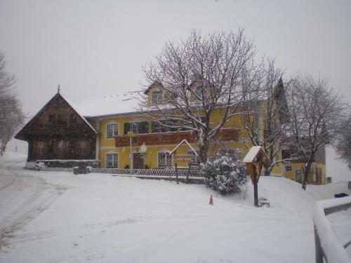 Agroturismo Wiesenbauer - Schl�gl Anton