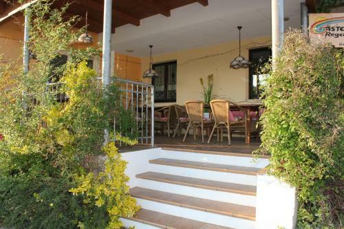 Hostal G�stehaus Regenbogen