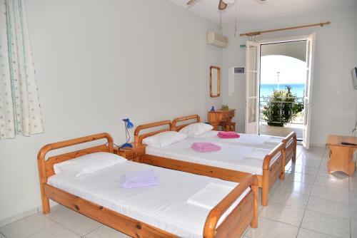 Aparthotel Iro Apartments
