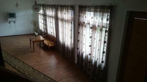 Hostal N&n Guest House