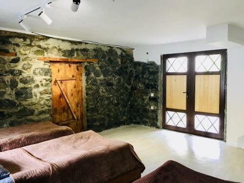 Hostal Manoni's Guesthouse