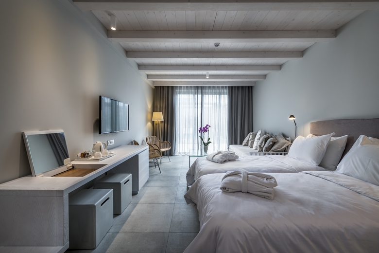 Hotel Caravia Beach
