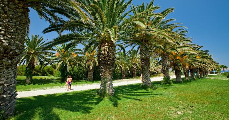 Hotel Caravia Beach