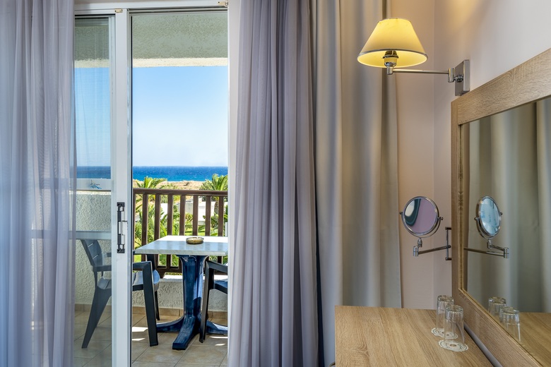 Hotel Kalimera Mare