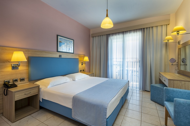 Hotel Kalimera Mare