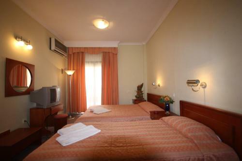 Hostal Cavo D' Oro