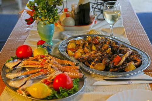 Hostal Pansion Tramontana