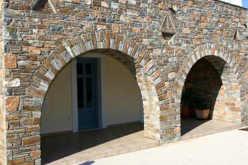 Aparthotel Augustis Suites