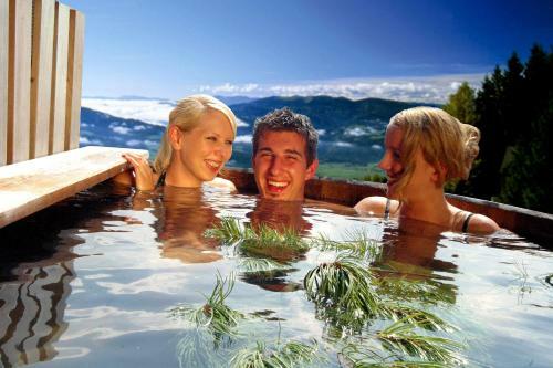 Hostal Almwellness Tonnerh�tte
