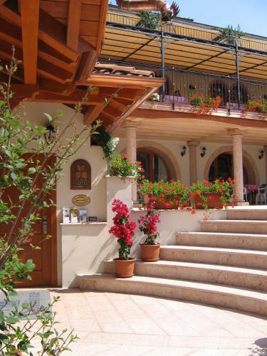 Hotel Opinione