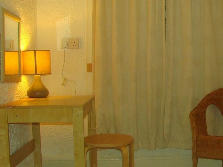 Bed & Breakfast Wilsons Hotel - Blackpool Tower View