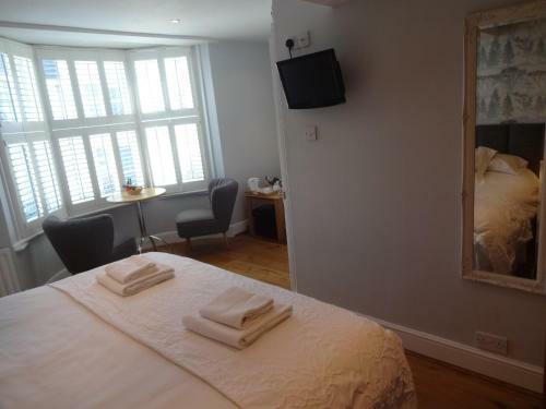 Hostal Aquarium Guest House
