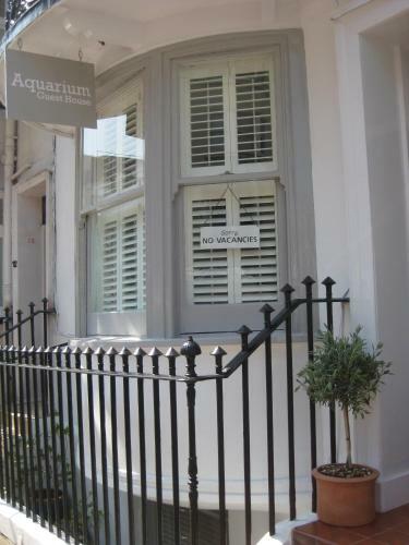Hostal Aquarium Guest House