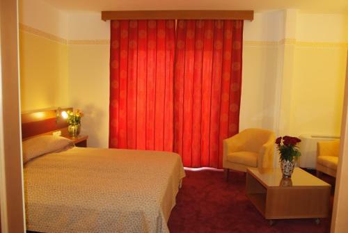 Hotel Vila Emei
