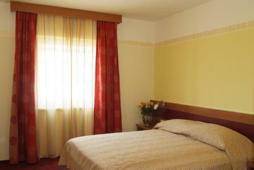 Hotel Vila Emei