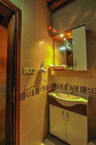 Akman Hotel