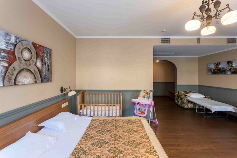 Frapolli Hotel