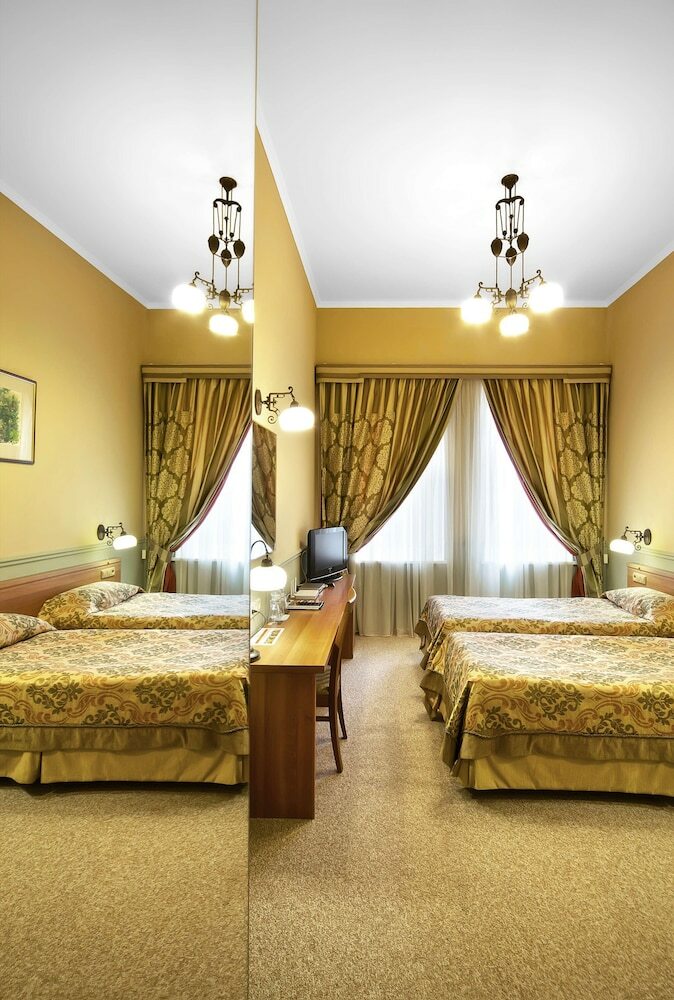Frapolli Hotel