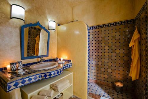 Riad Emotion