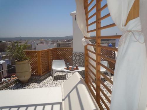 Riad Emotion