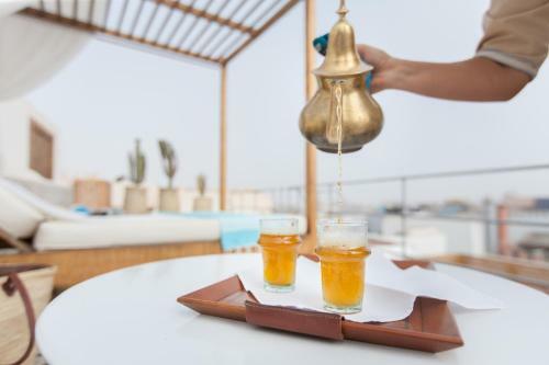 Riad Emotion