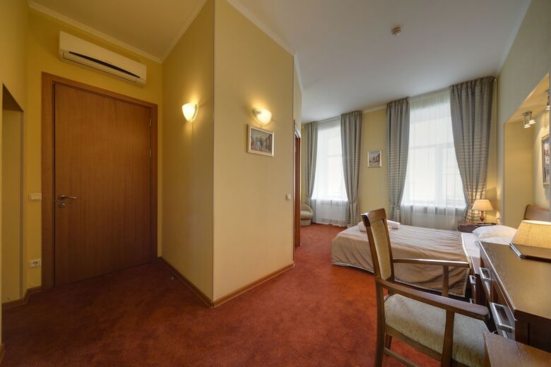 Bed & Breakfast Solo Isaac Square