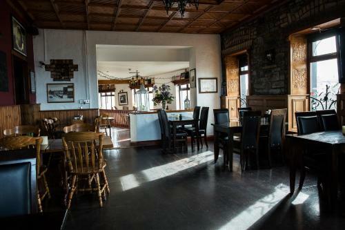 Bed & Breakfast Maddens Bridge Bar, Restaurant & Guesthouse