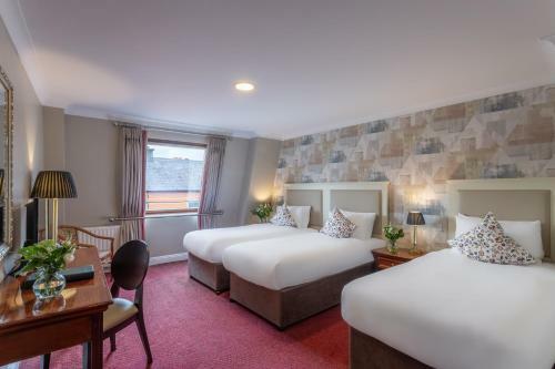 Dooley's Hotel