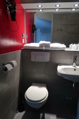 Hotel H�tel Lyon Nord