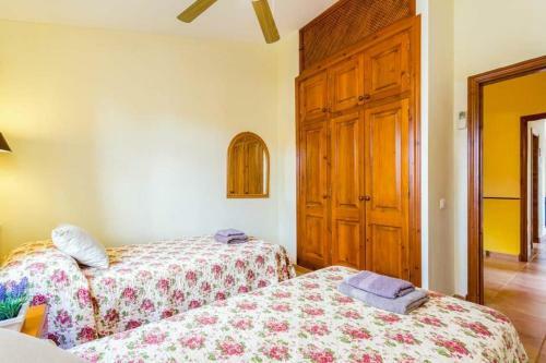 Cala Galdana Villa Sleeps 6 Pool Air Con Wifi