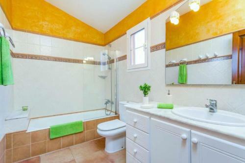 Cala Galdana Villa Sleeps 6 Pool Air Con Wifi